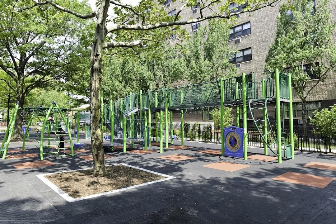 Big Bush Playground photo 2