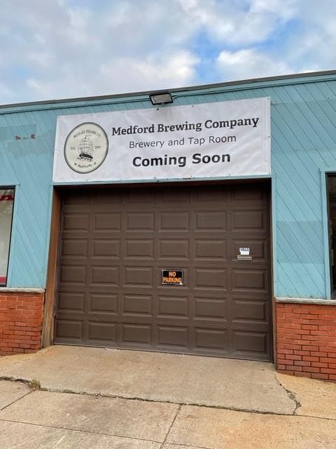Medford Brewing Company photo 3