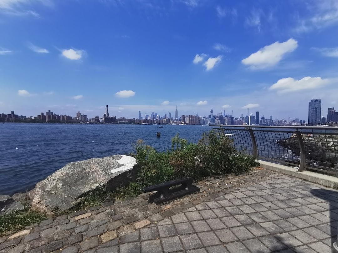 John V. Lindsay East River Park photo 6