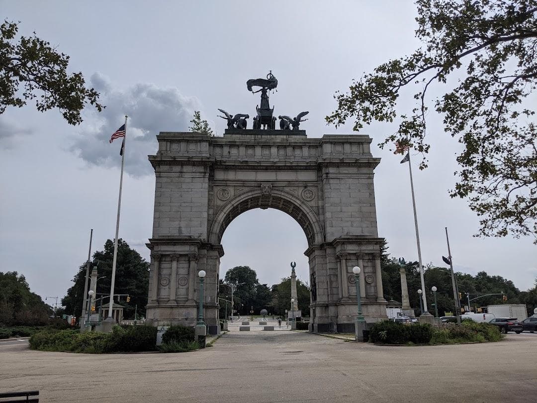 Grand Army Plaza photo 6