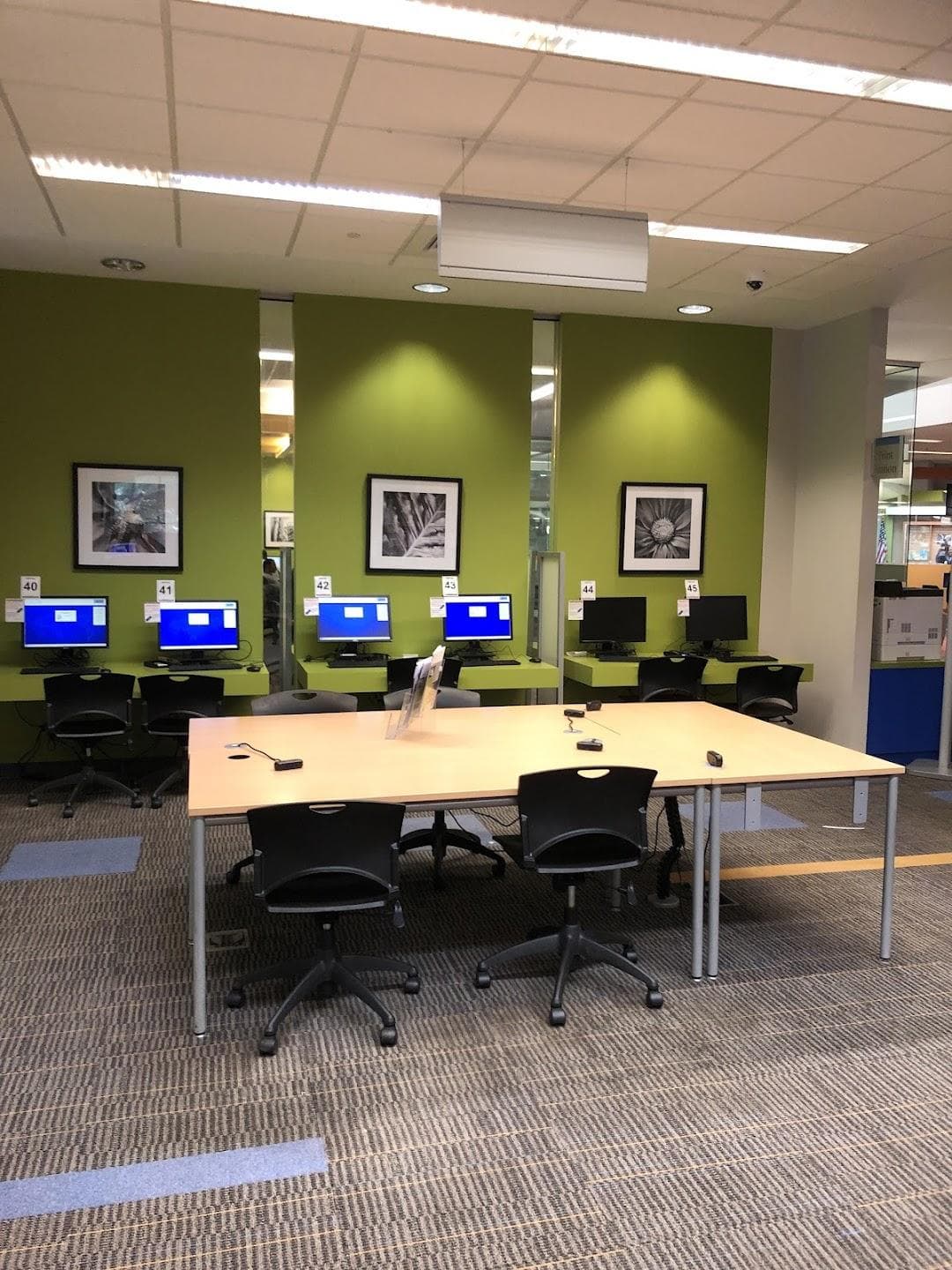 Allegra Westbrooks Regional Library - Beatties Ford Road photo 2