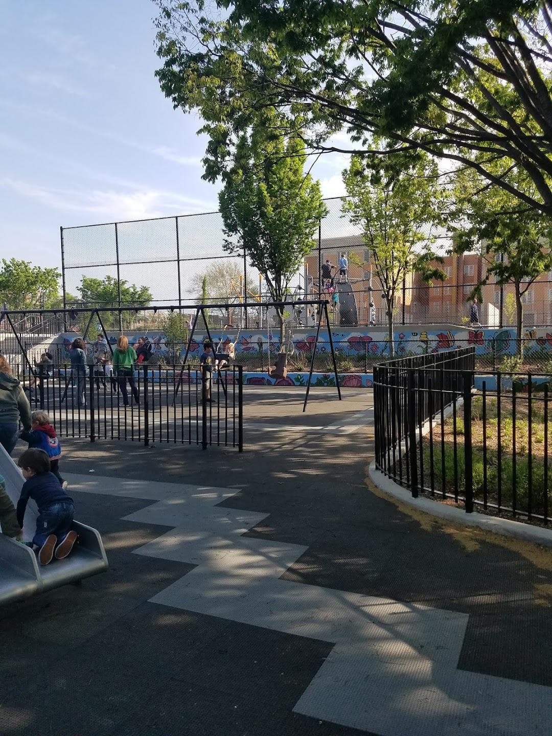 Astoria Heights Playground photo 3