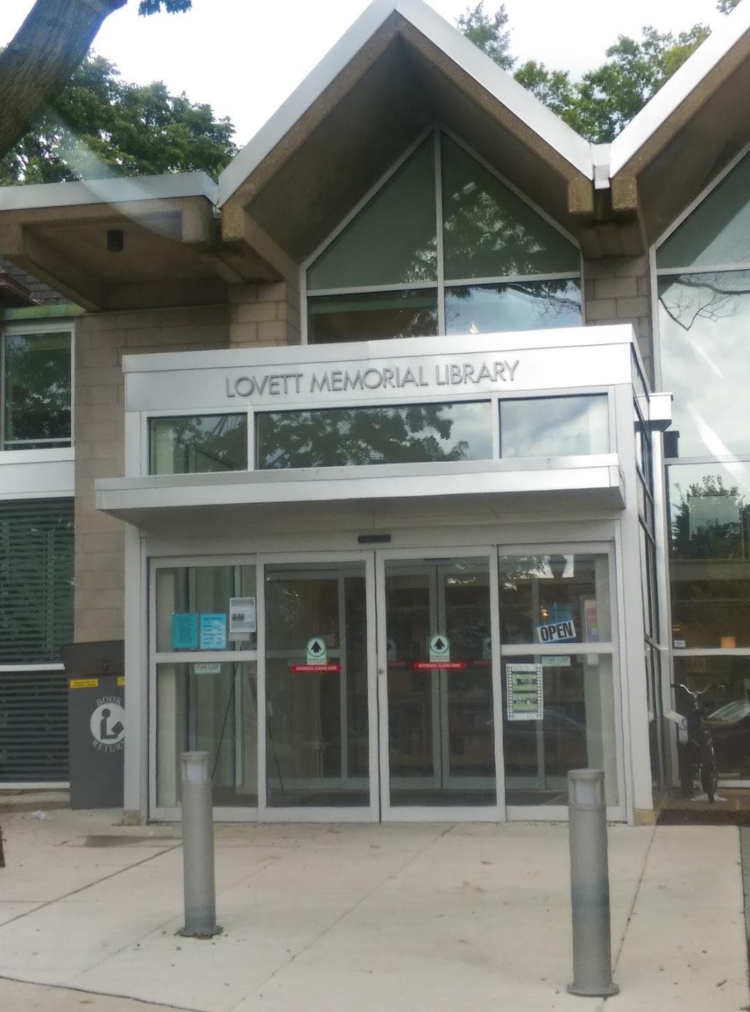Lovett Memorial Library photo 6