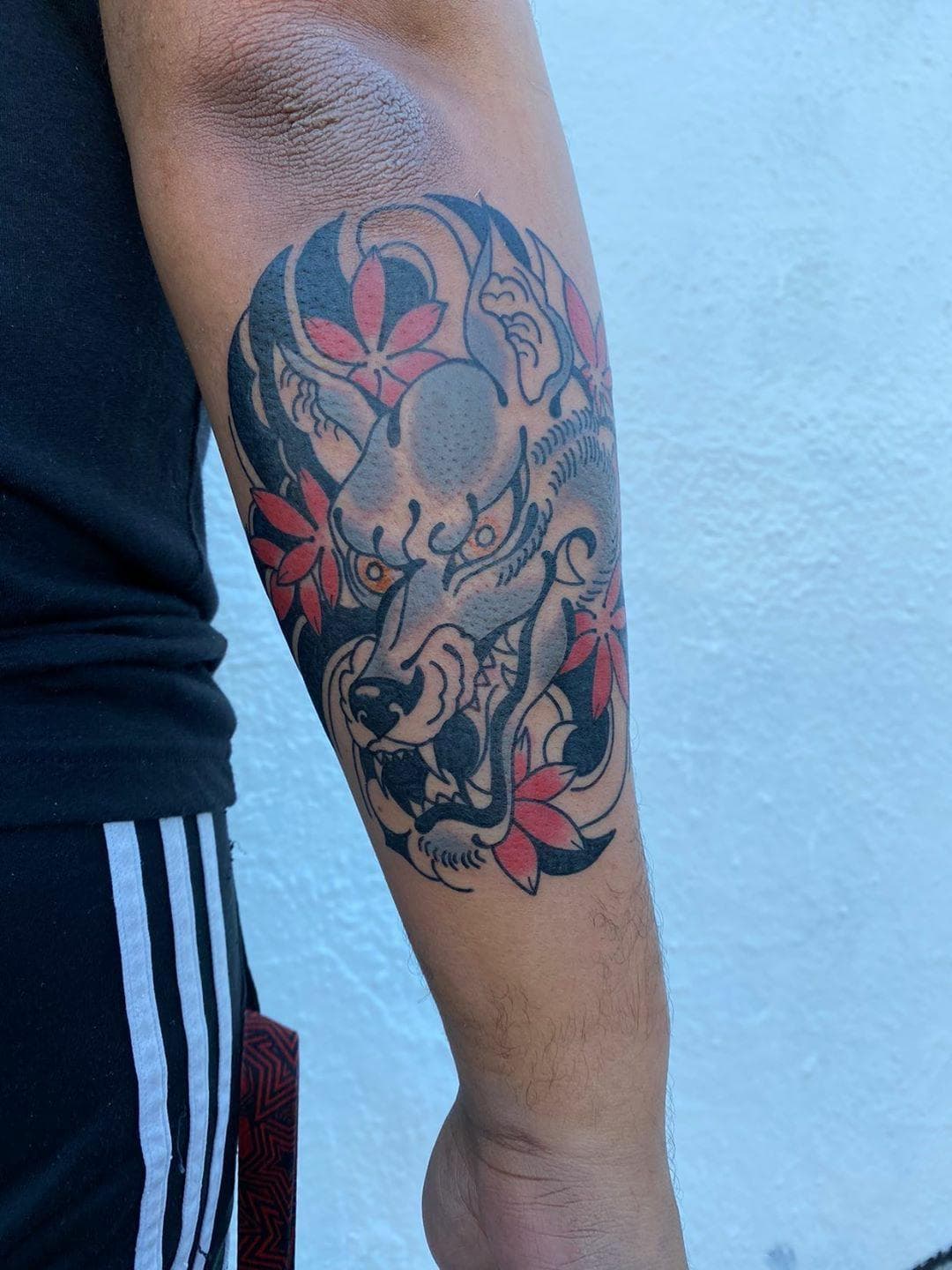Nine Lives Tattoo photo 3