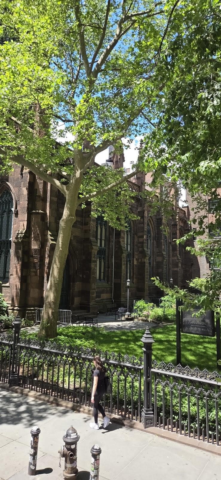 Broadway Presbyterian Church photo 3
