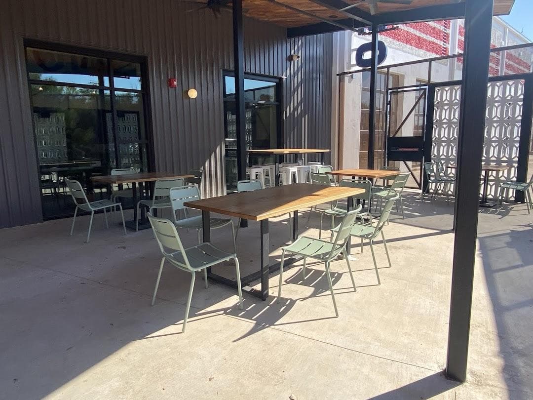 St. Elmo Brewing Company - Springdale photo 3