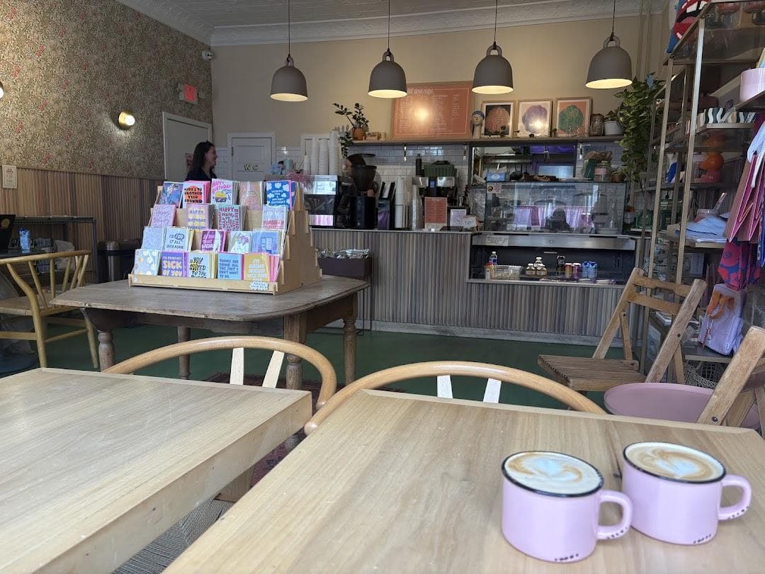 lil’ dove cafe photo 1