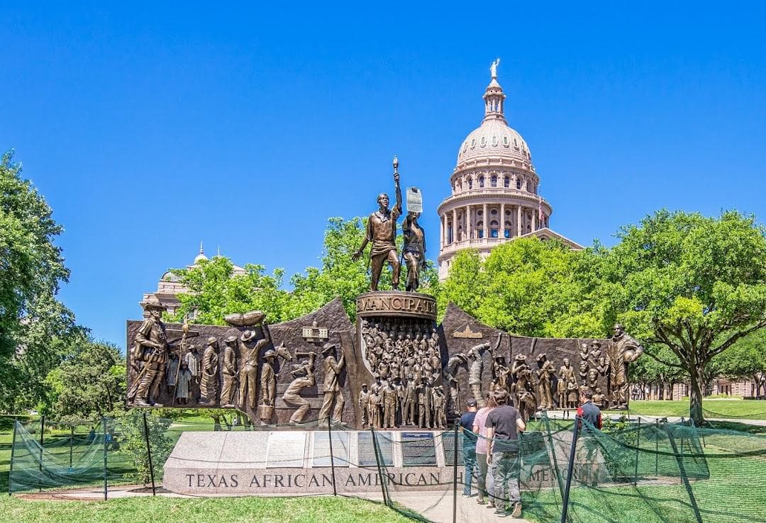Texas Capitol photo 6