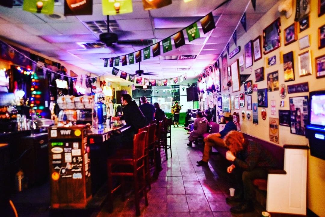 Tommy's Pub photo 5
