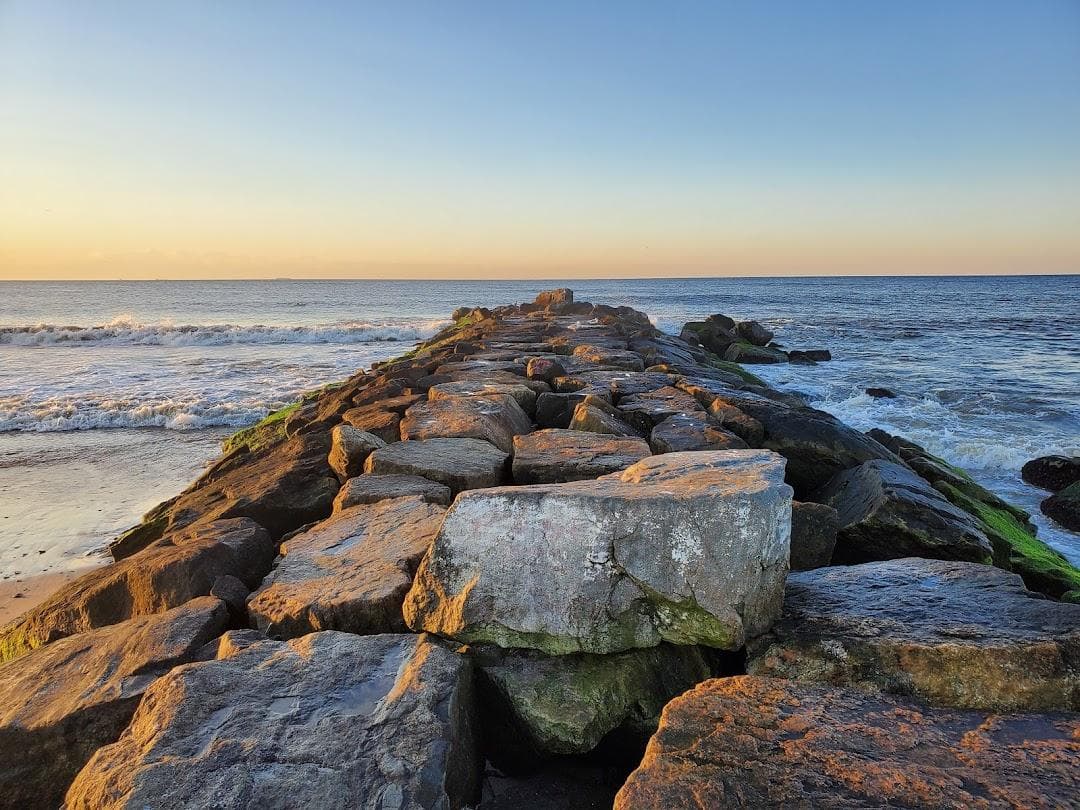Rockaway Beach photo 4