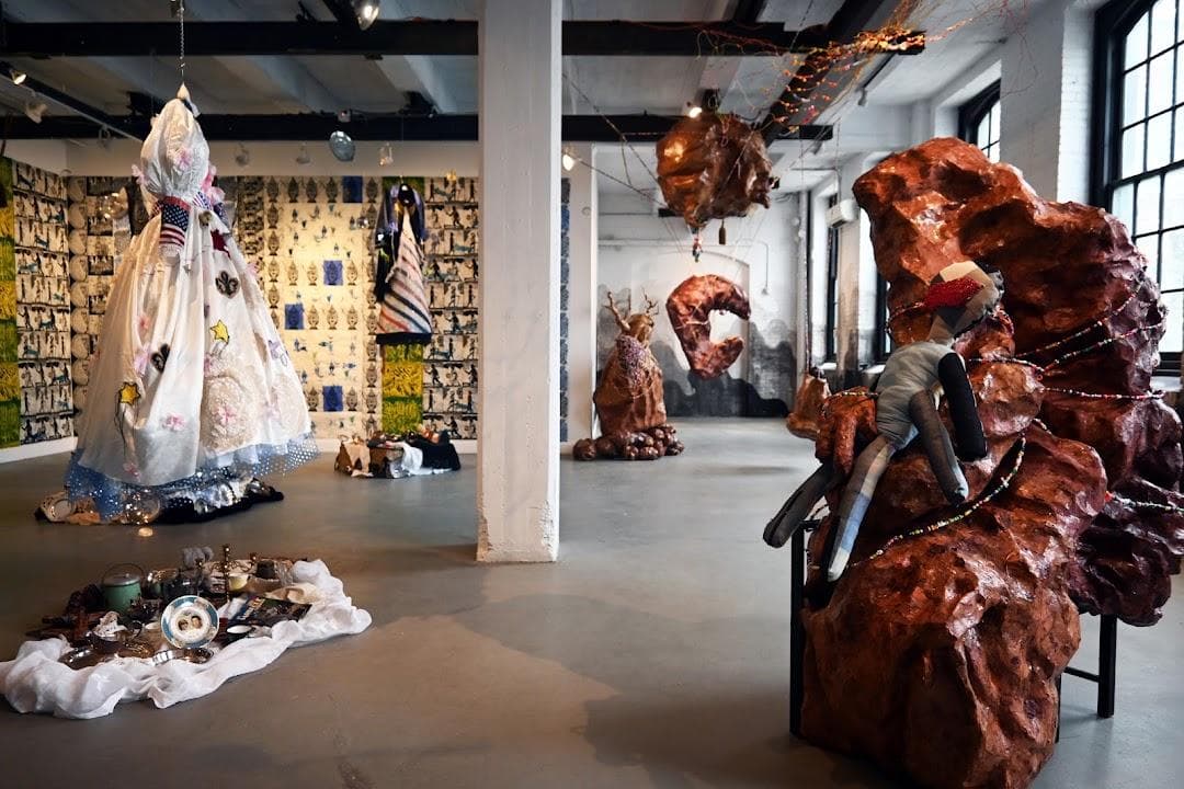 InLiquid Gallery photo 1