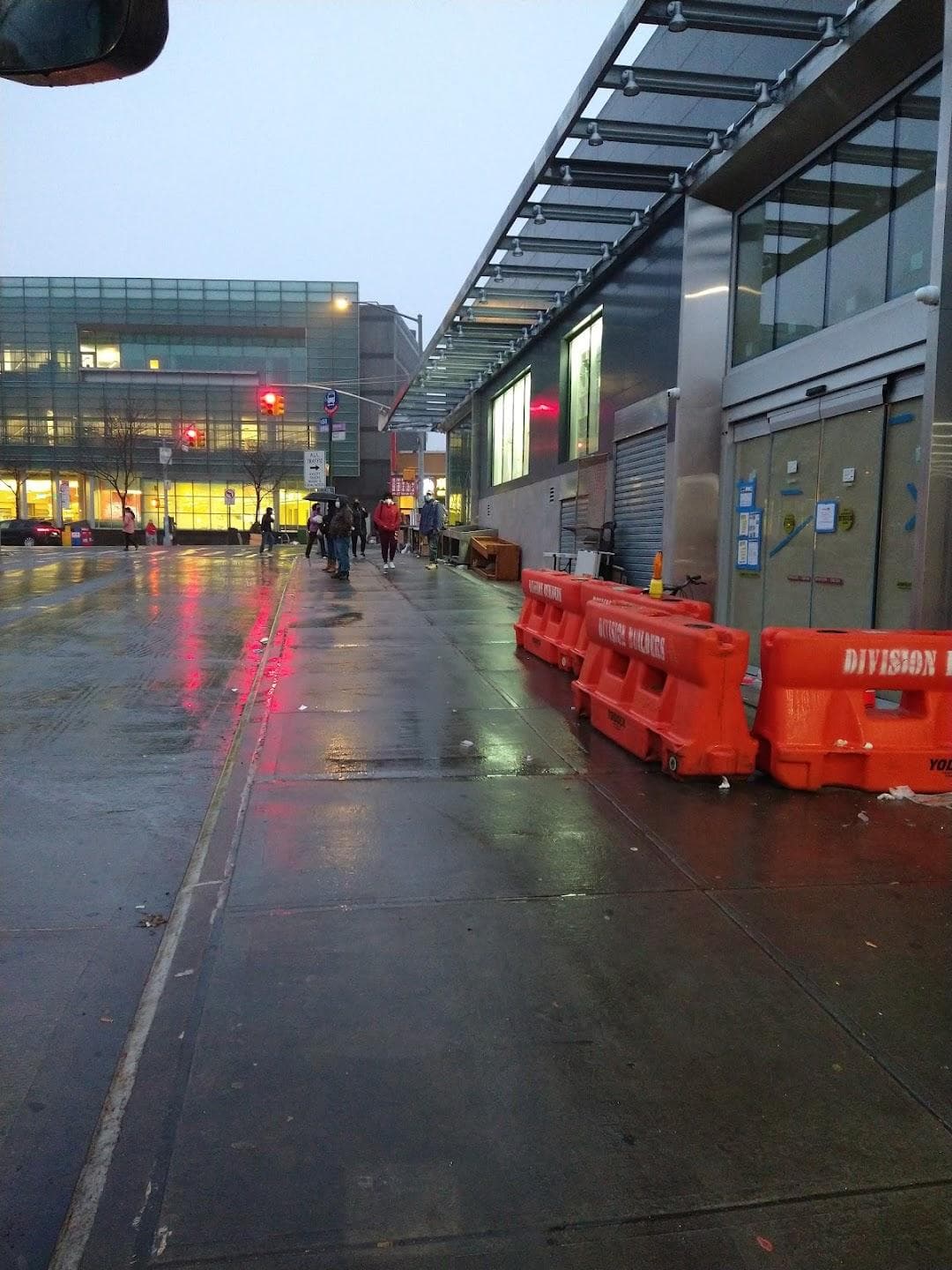 41 Rd/Main St photo 1