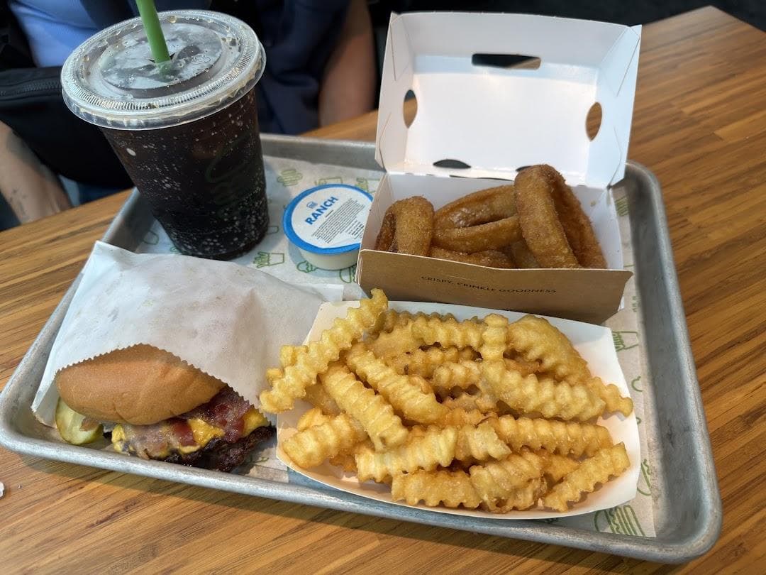 Shake Shack Mary Brickell Village photo 2
