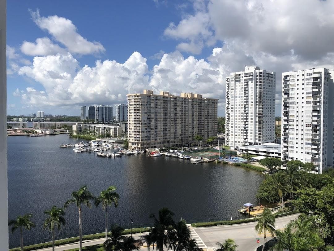Aventura photo 4