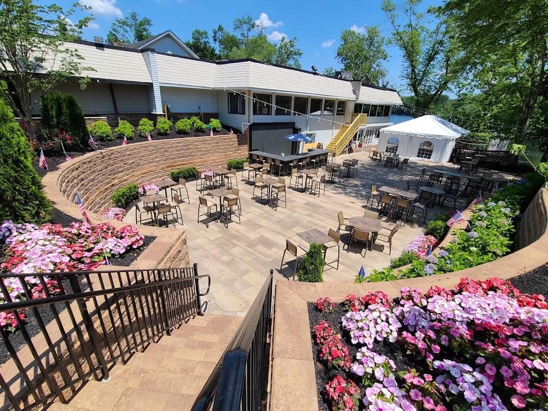 The Buttonwood Manor Banquets and Catering photo 6