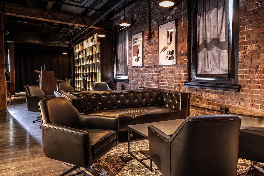 Headroom Hi-Fi Lounge photo 5