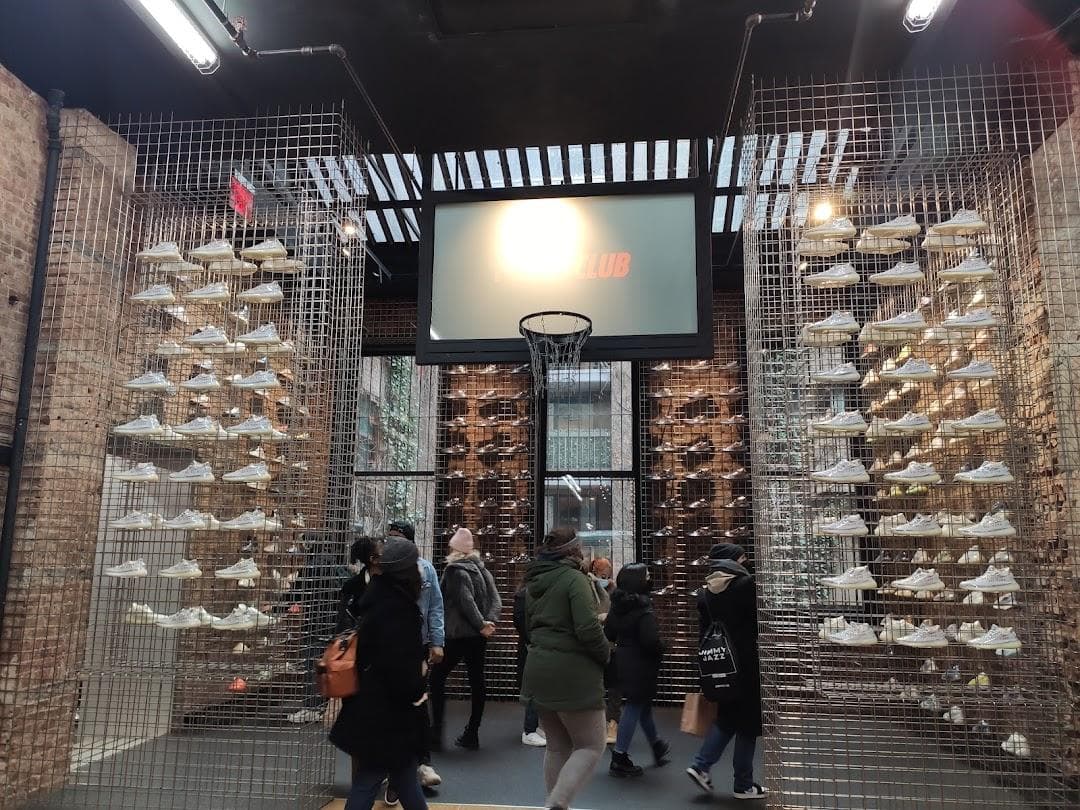 Flight Club photo 5