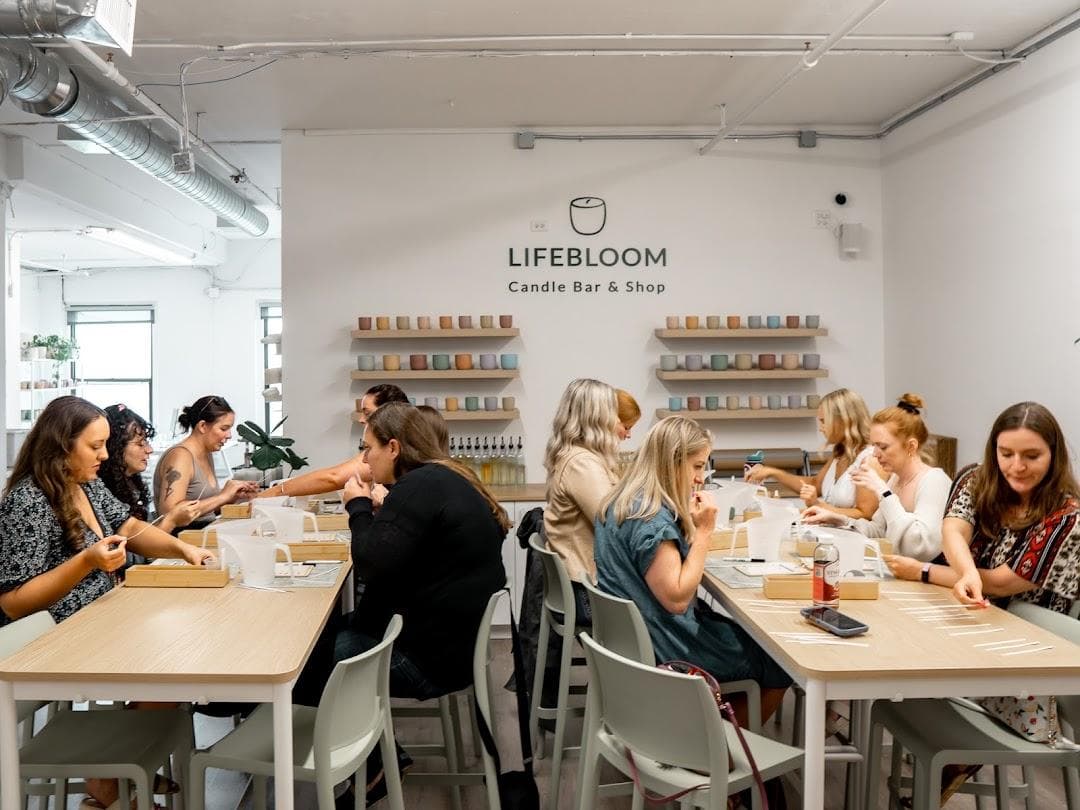 Lifebloom Perfume & Candle Bar photo 4