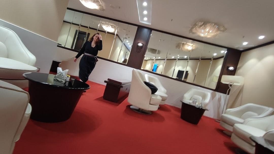 Reserve Lounge photo 4