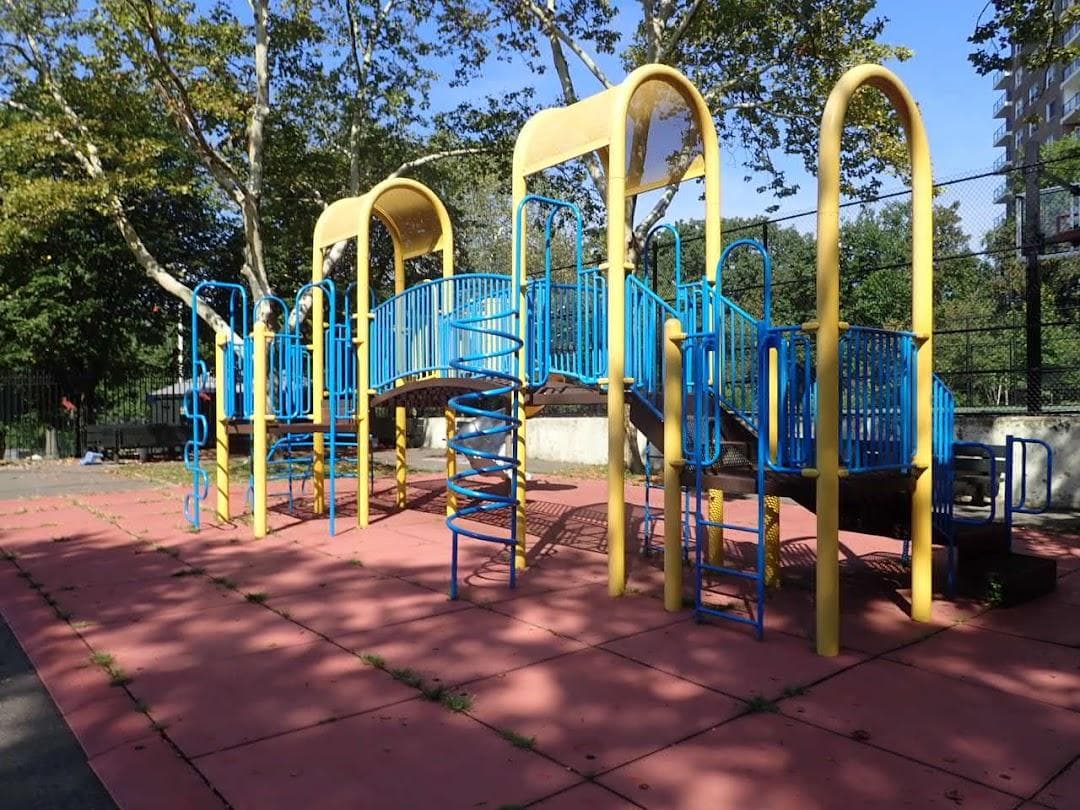 Henry Hudson Park photo 3