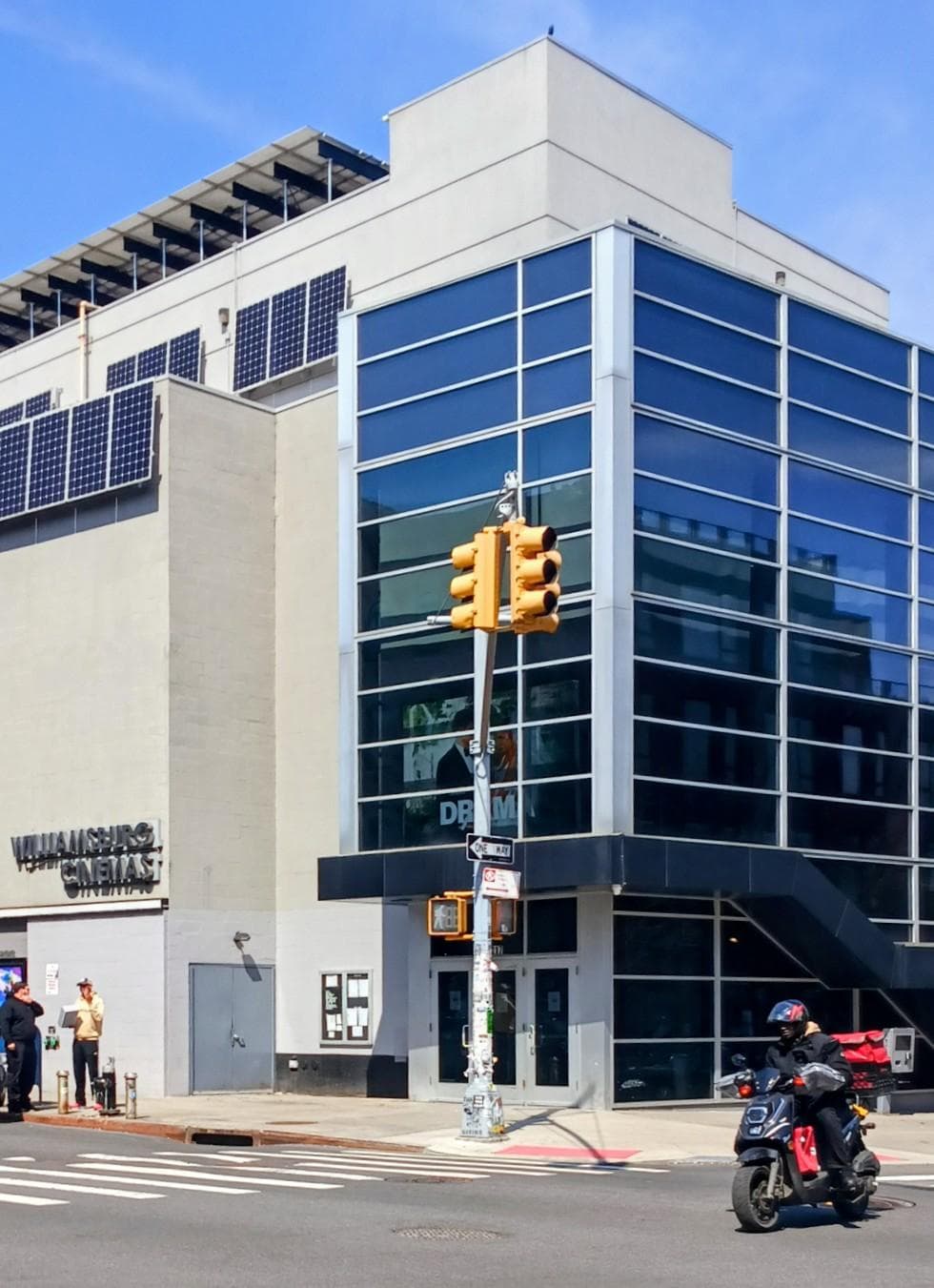 Williamsburg Cinemas photo 5