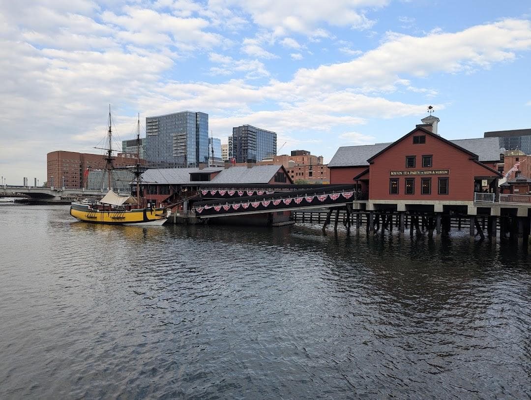 Atlantic Wharf photo 3