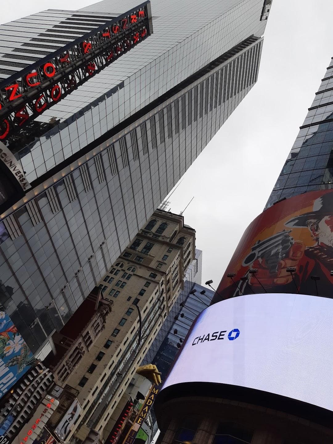 Broadway Pedestrian Mall (42nd-43rd Street) photo 2