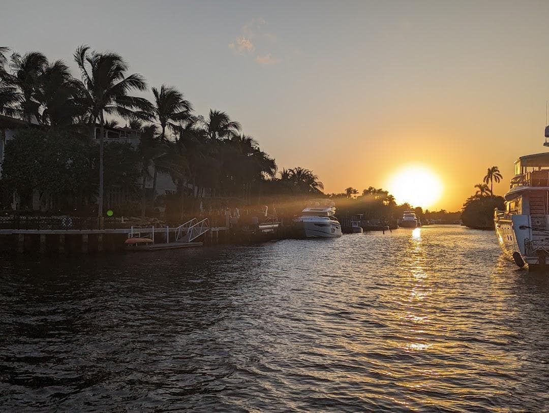 Water Taxi Stop #F1 photo 5