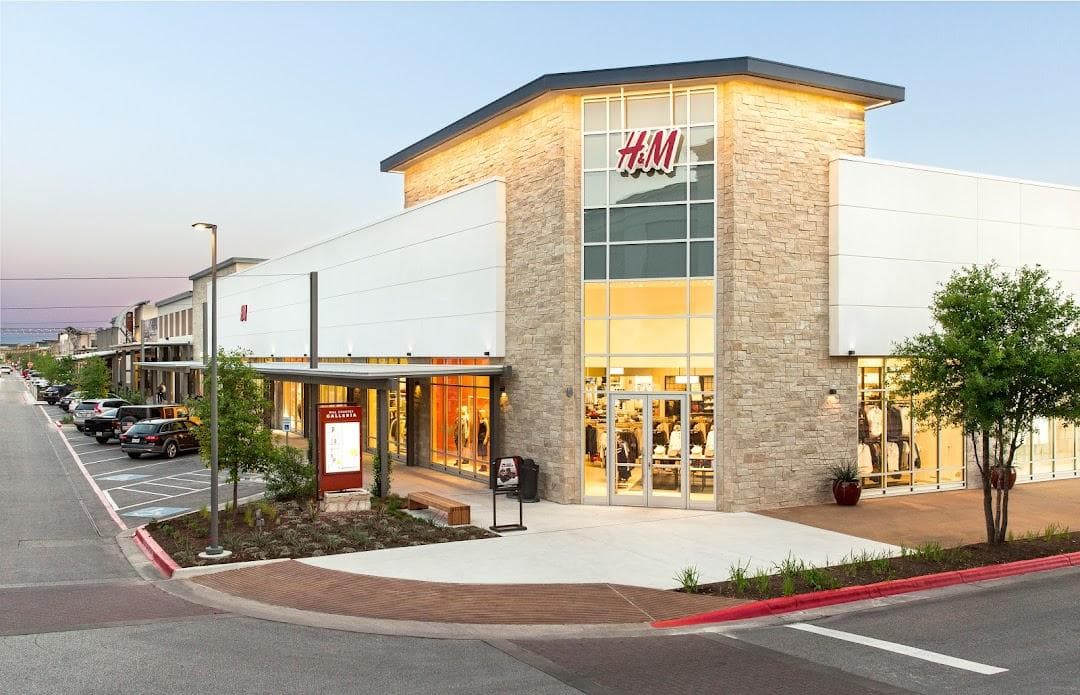 Hill Country Galleria photo 3