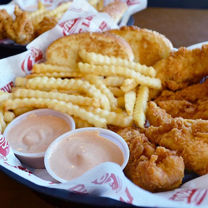 Raising Cane's Chicken Fingers photo 2