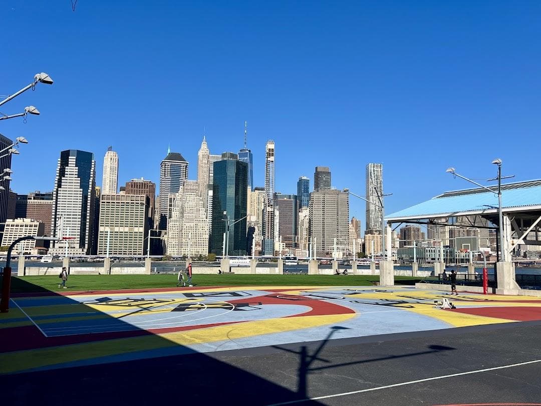 Brooklyn Bridge Park Basketball Courts photo 3