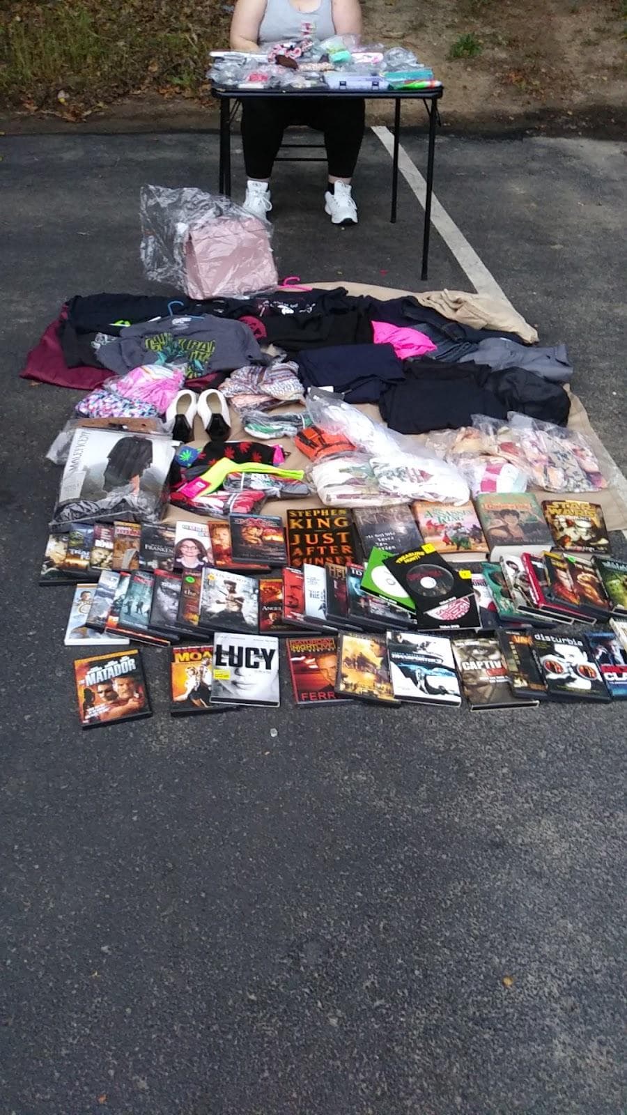 Philadelphia Flea Market photo 5
