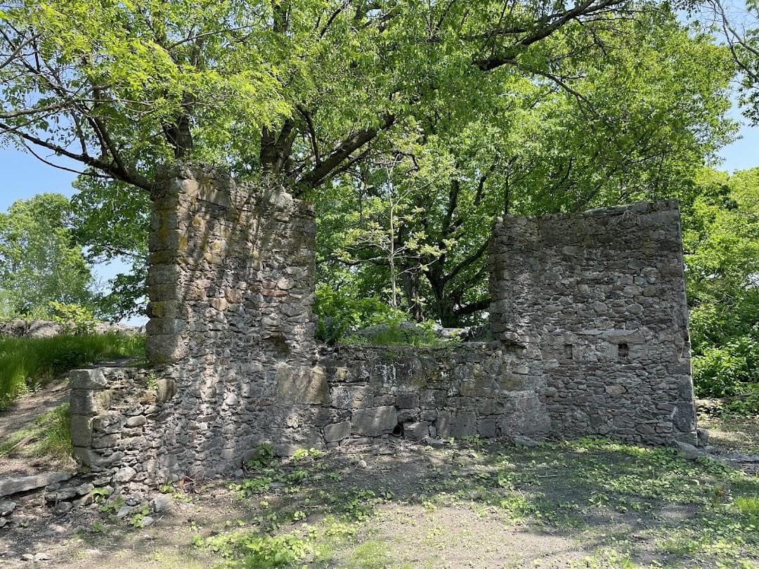 Franklin Park - Overlook Ruins photo 1