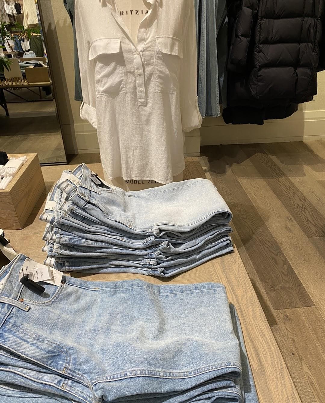 Aritzia photo 6