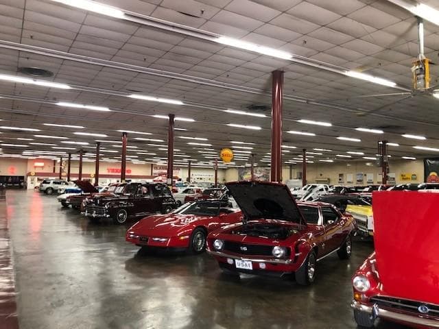 AutoBarn Classic Cars photo 6