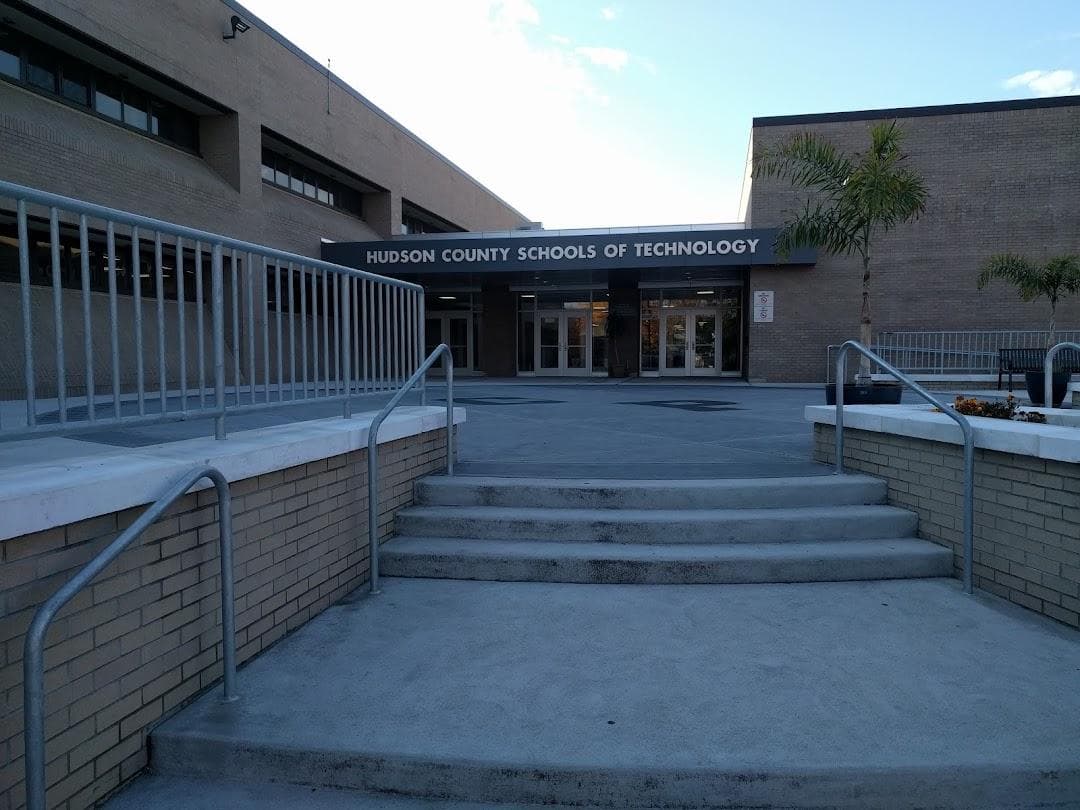 County Prep High School photo 2