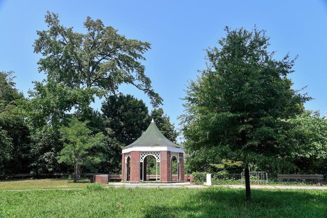 Crocheron Park photo 1