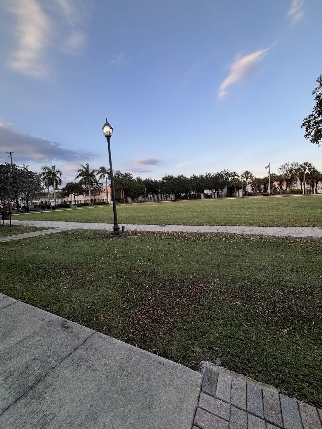 Oakland Park Library photo 3