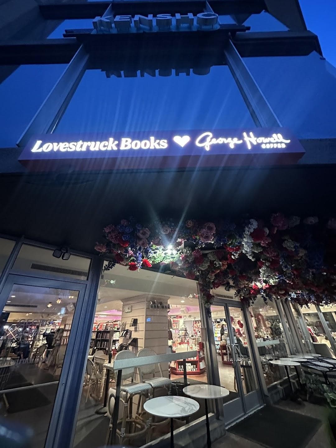 Lovestruck Books & Cafe photo 3