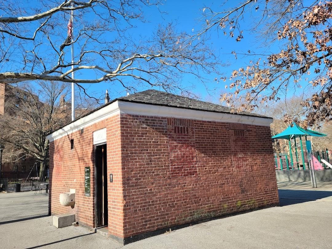 Brevoort Playground photo 5