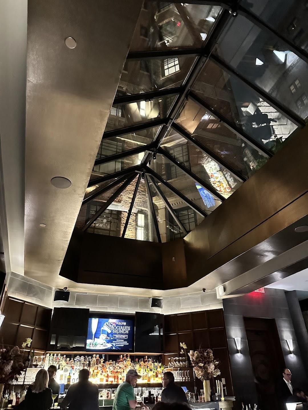 Allure Cocktail Lounge photo 4