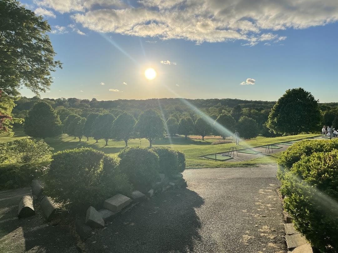 Grassy Hill Country Club photo 3