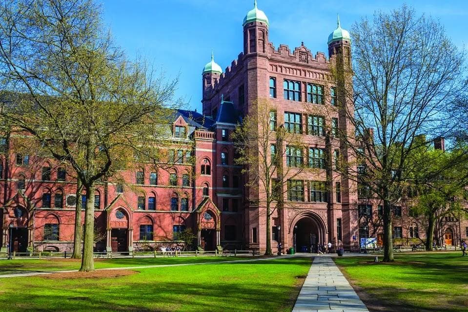 Yale University photo 5