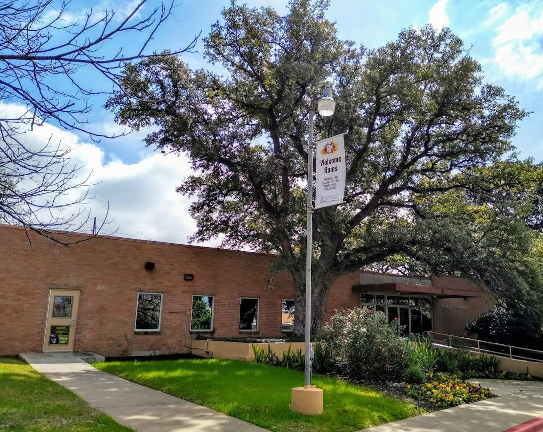 Huston-Tillotson University photo 4