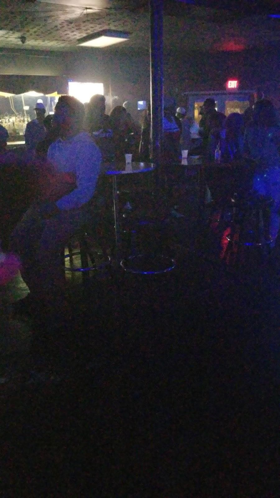 Tropicana Bar photo 3