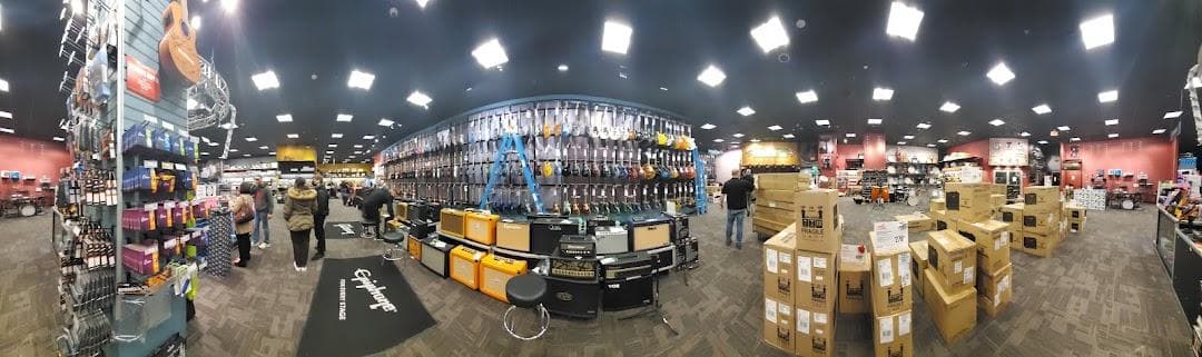 Guitar Center photo 4