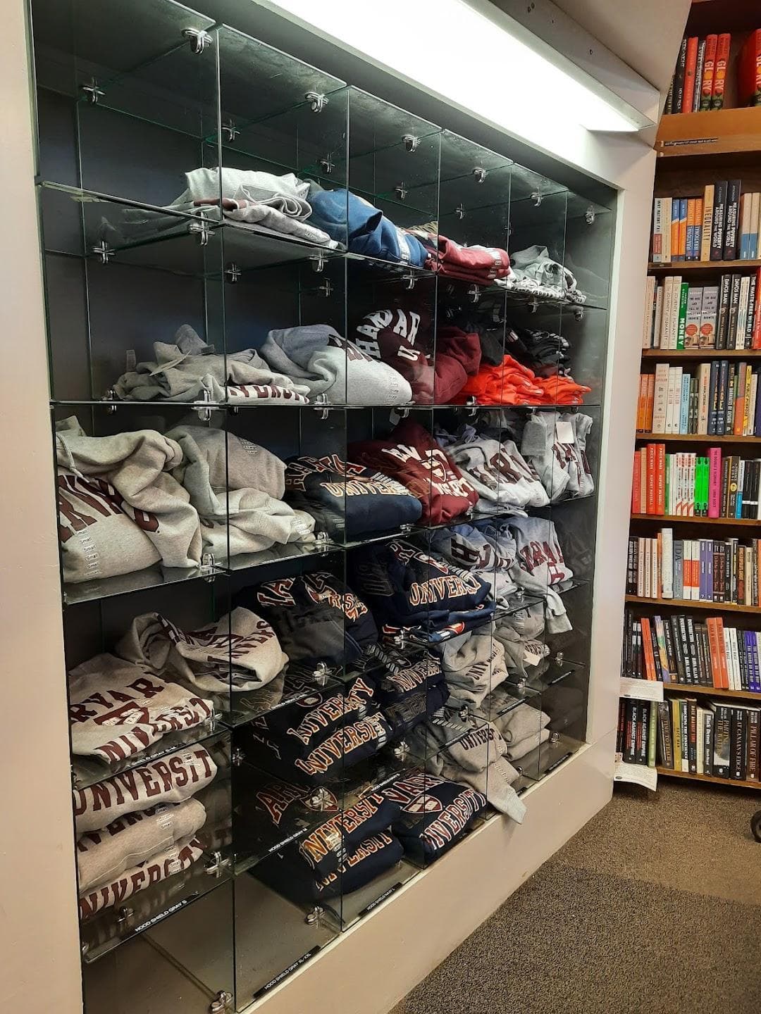 Harvard Book Store photo 1