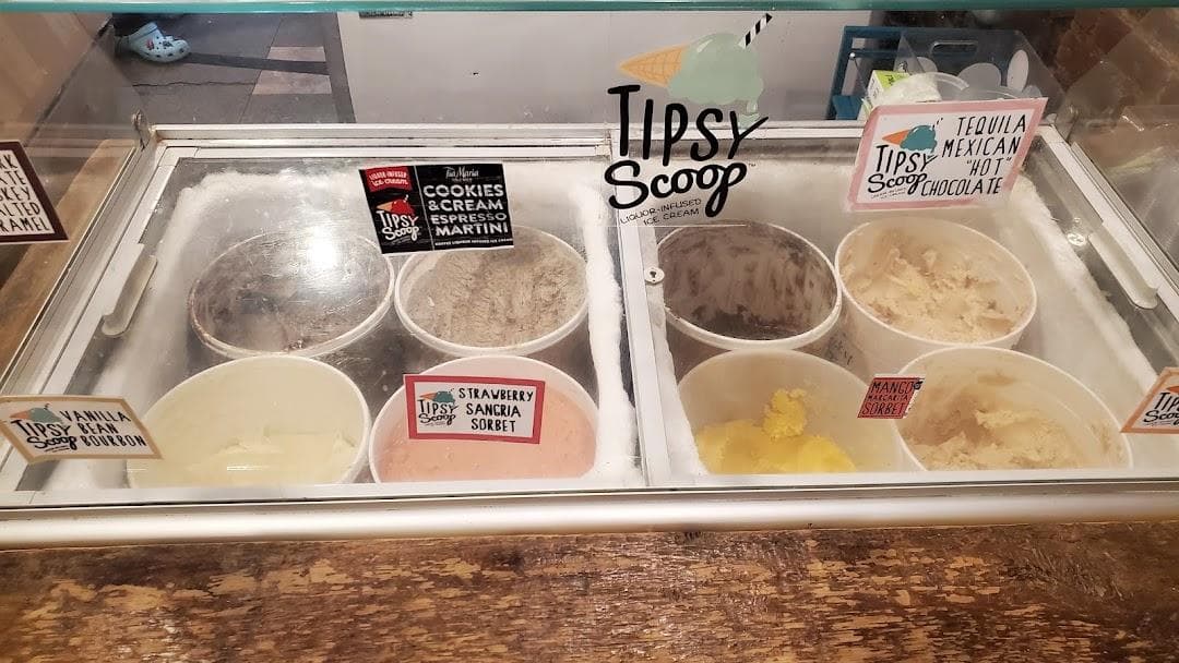 Tipsy Scoop photo 5