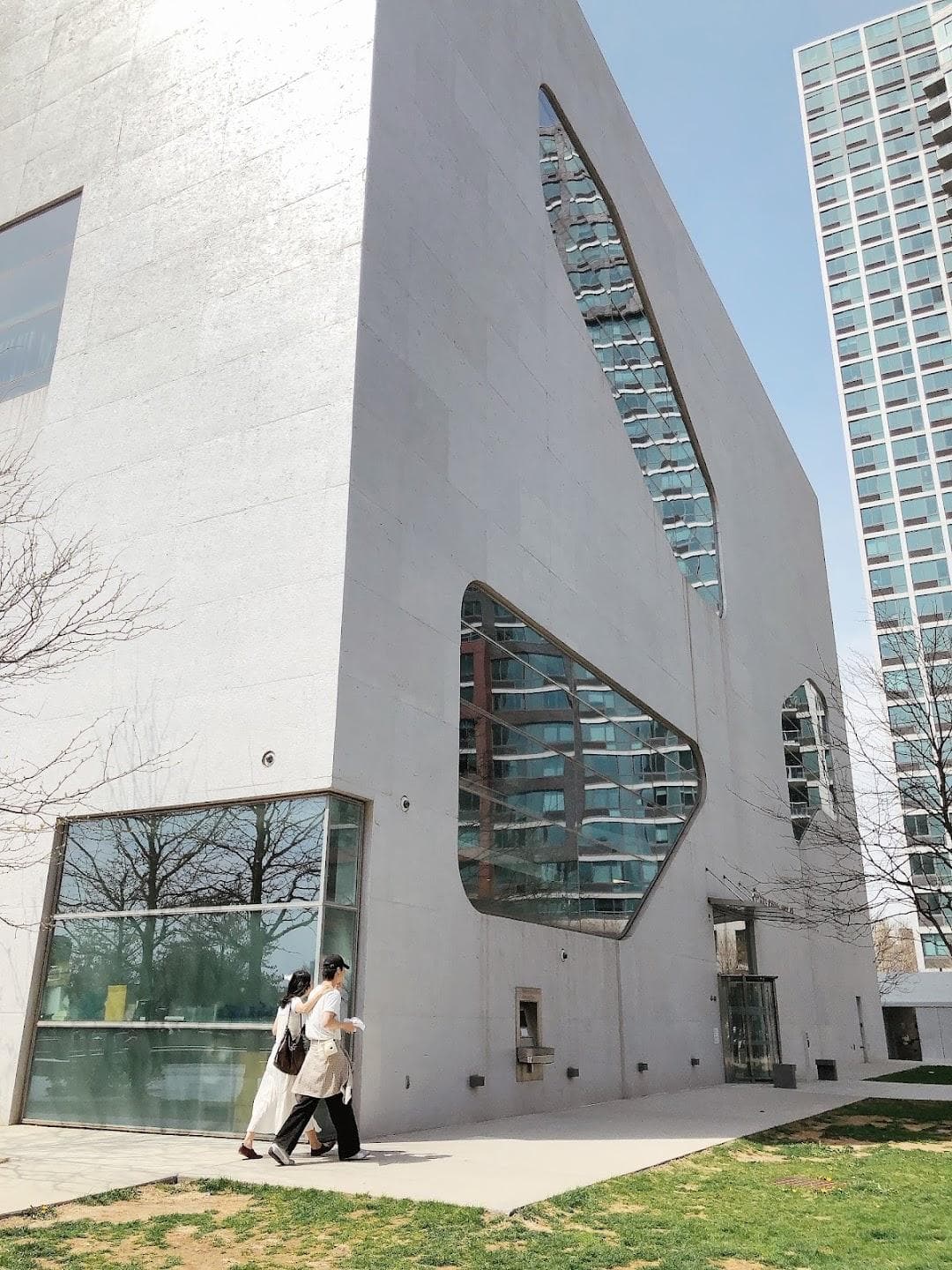 Queens Library at Broadway photo 5