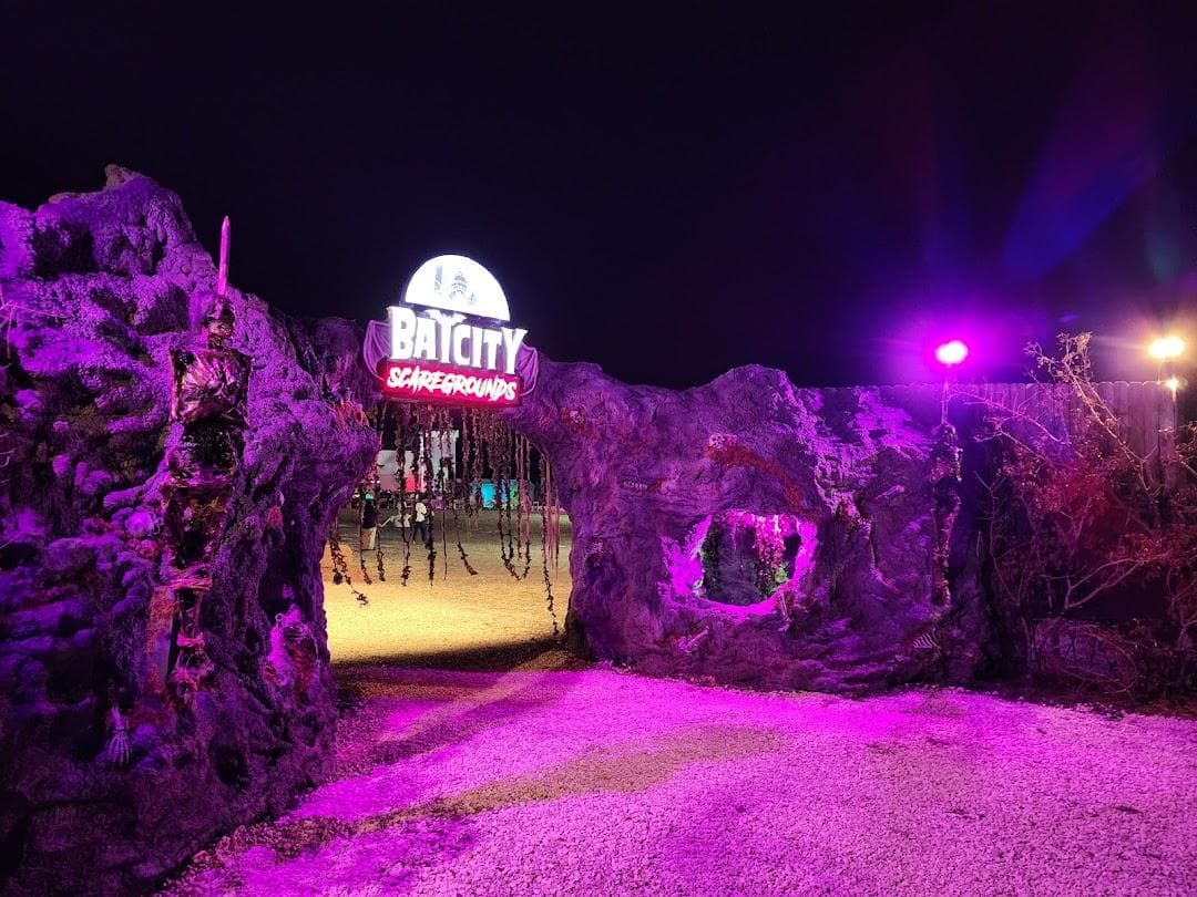 Bat City Scaregrounds photo 4